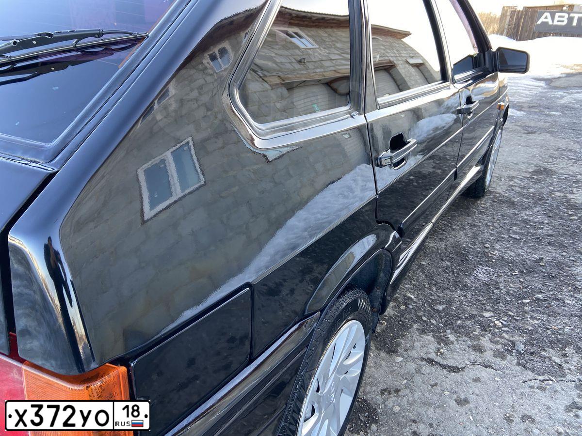 Фото автомобиля LADA 2114 SAMARA, 2013 — госномер М174АК774. Цвет: Сине-Черный