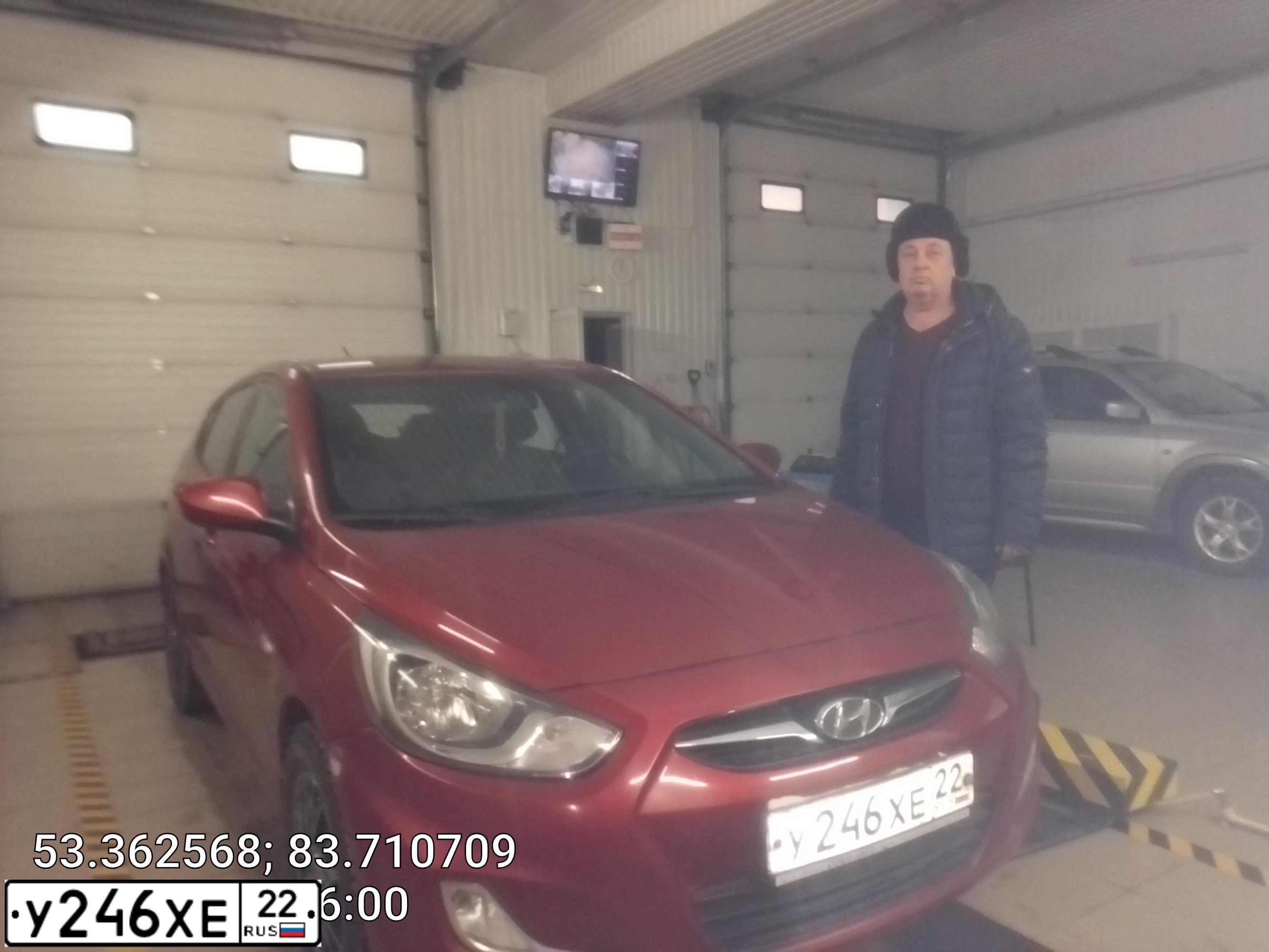 Фото автомобиля HYUNDAI SOLARIS, 2012 — госномер К730ЕУ122