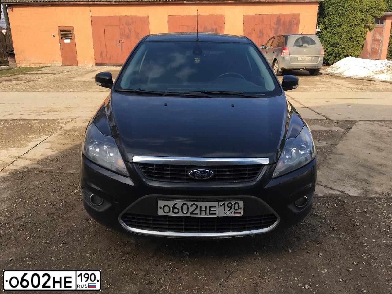 Фото автомобиля FORD FOCUS, 2010 — госномер О602НЕ190. Цвет: ЧЕРНЫЙ