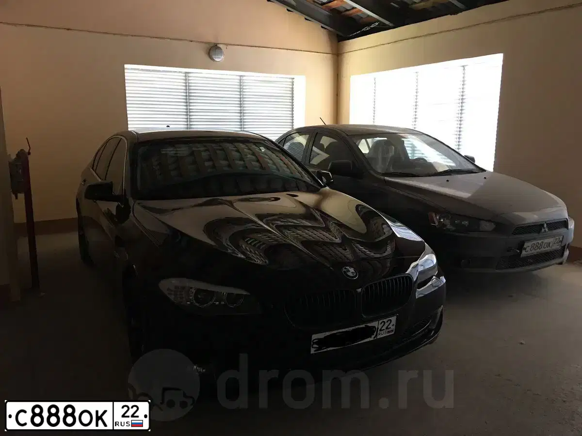 Фото автомобиля TOYOTA LANDCRUISER 200, 2016 — госномер С967АХ04. Цвет: БЕЛЫЙ