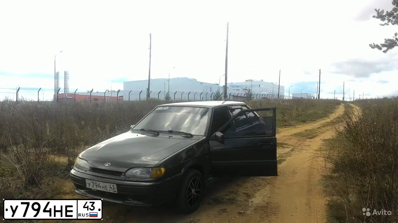 Фото автомобиля LADA 2114 SAMARA, 2006 — госномер У794НЕ43. Цвет: ЗОЛОТИСТЫЙ ТЕМНО-ЗЕЛЕНЫЙ