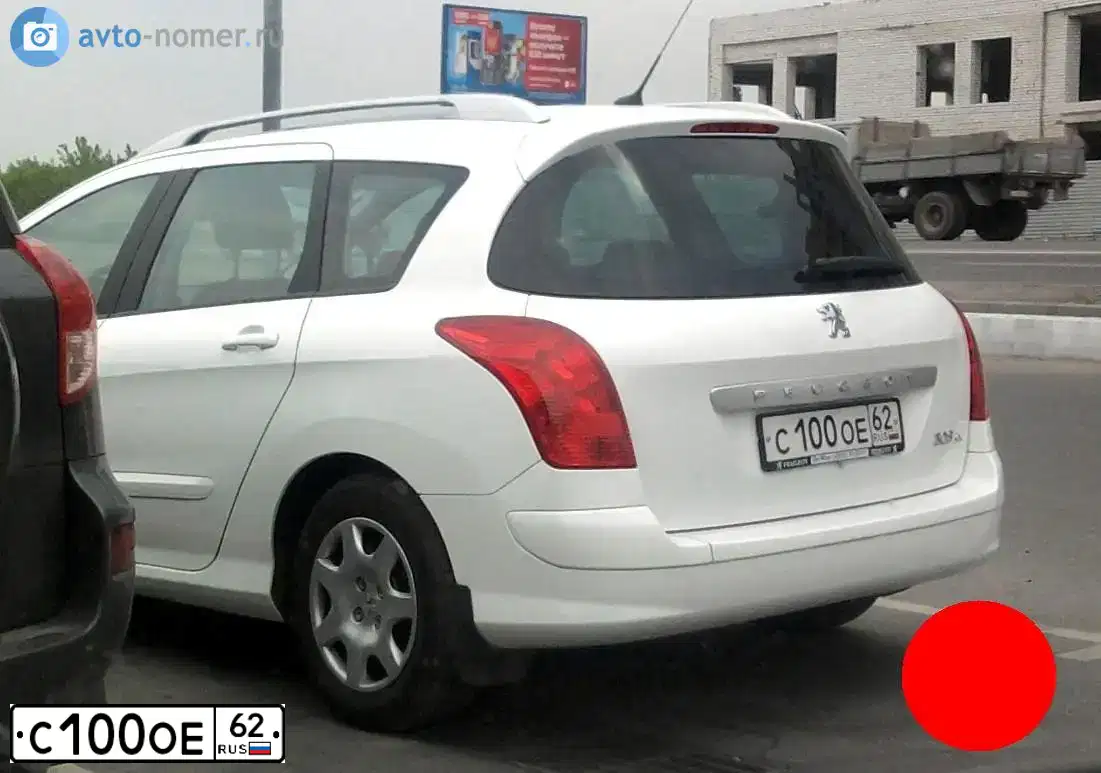 Фото автомобиля PEUGEOT 308, 2009 — госномер С100ОЕ62. Цвет: БЕЛЫЙ
