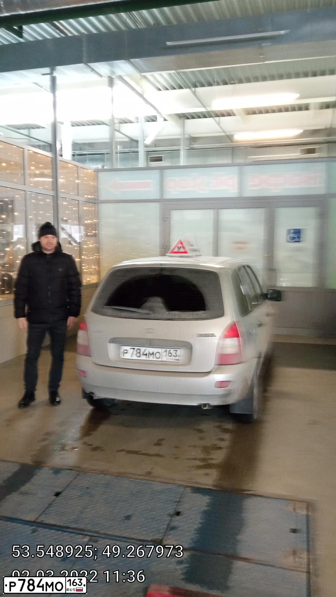 Фото автомобиля LADA 1117 KALINA, 2012 — госномер Р784МО163. Цвет: Серебристый