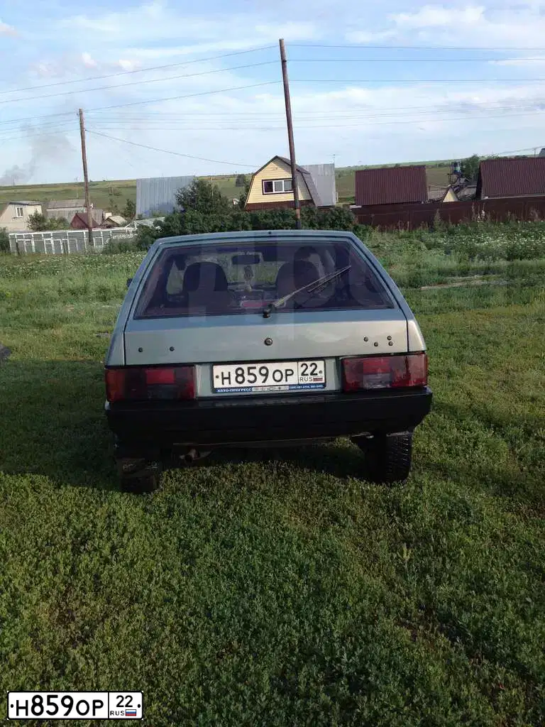 Фото автомобиля LADA 2109 SAMARA, 2003 — госномер Н859ОР22. Цвет: ЗОЛОТИСТО-СЕРЫЙ