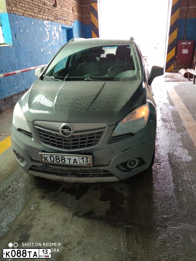 Фото автомобиля OPEL MOKKA, 2012 — госномер К088ТА13. Цвет: ЧЕРНЫЙ