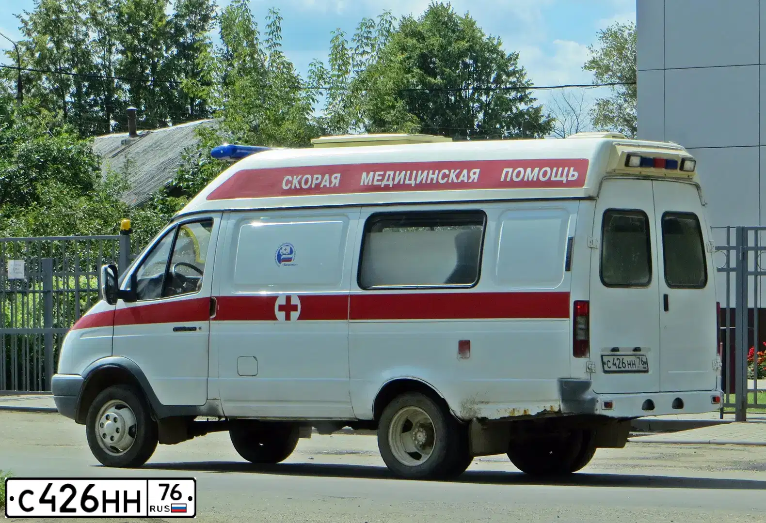 Фото автомобиля ГАЗ 322174, 2006 — госномер С426НН76. Цвет: ГОСТ Р50574-93