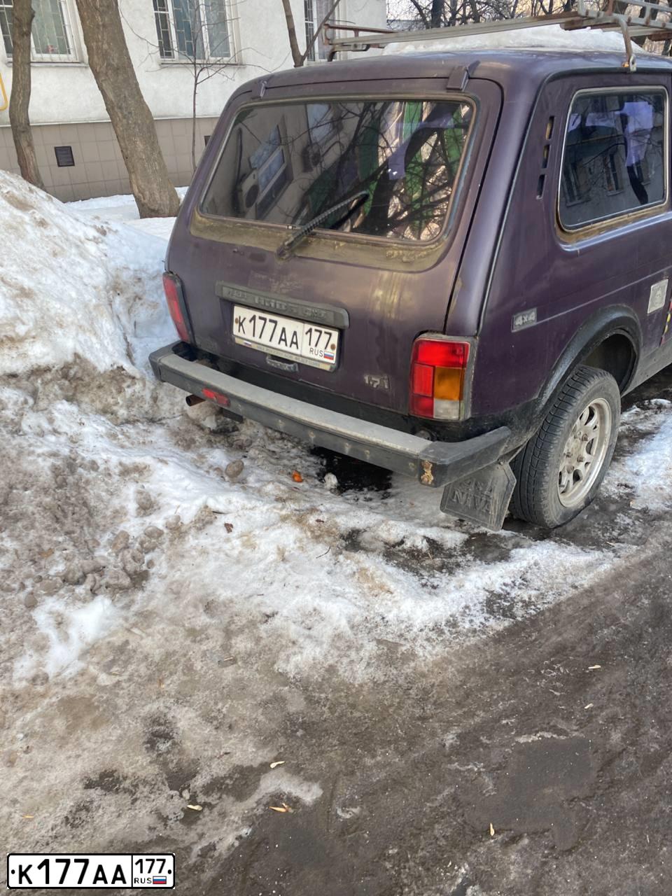 Фото автомобиля LADA 2109 SAMARA, 2002 — госномер К177АА177. Цвет: СИНИЙ