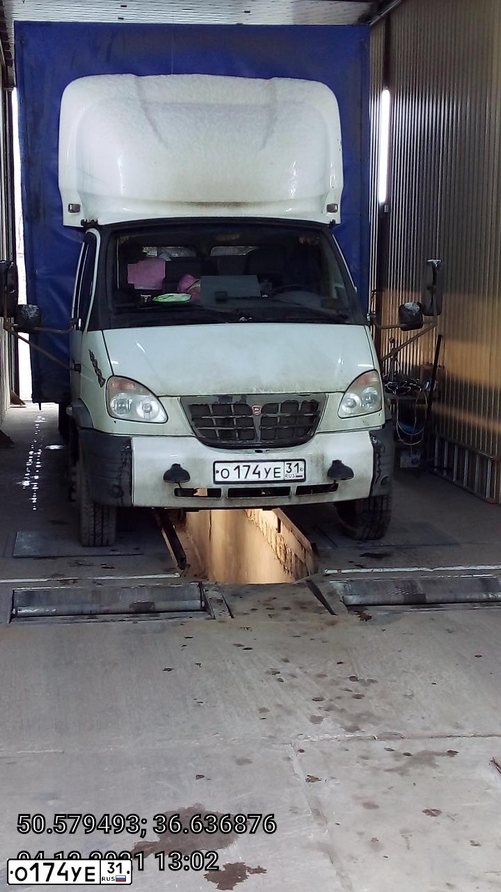 Фото автомобиля GAZ 3310 WALDAI, 2012 — госномер О174УЕ31. Цвет: Белый