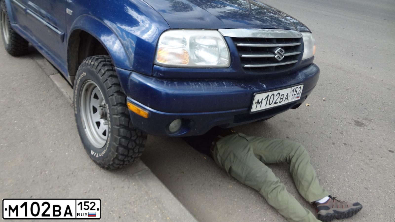 Фото автомобиля SUZUKI VITARA XL-7, 2001 — госномер М102ВА152. Цвет: СИНИЙ