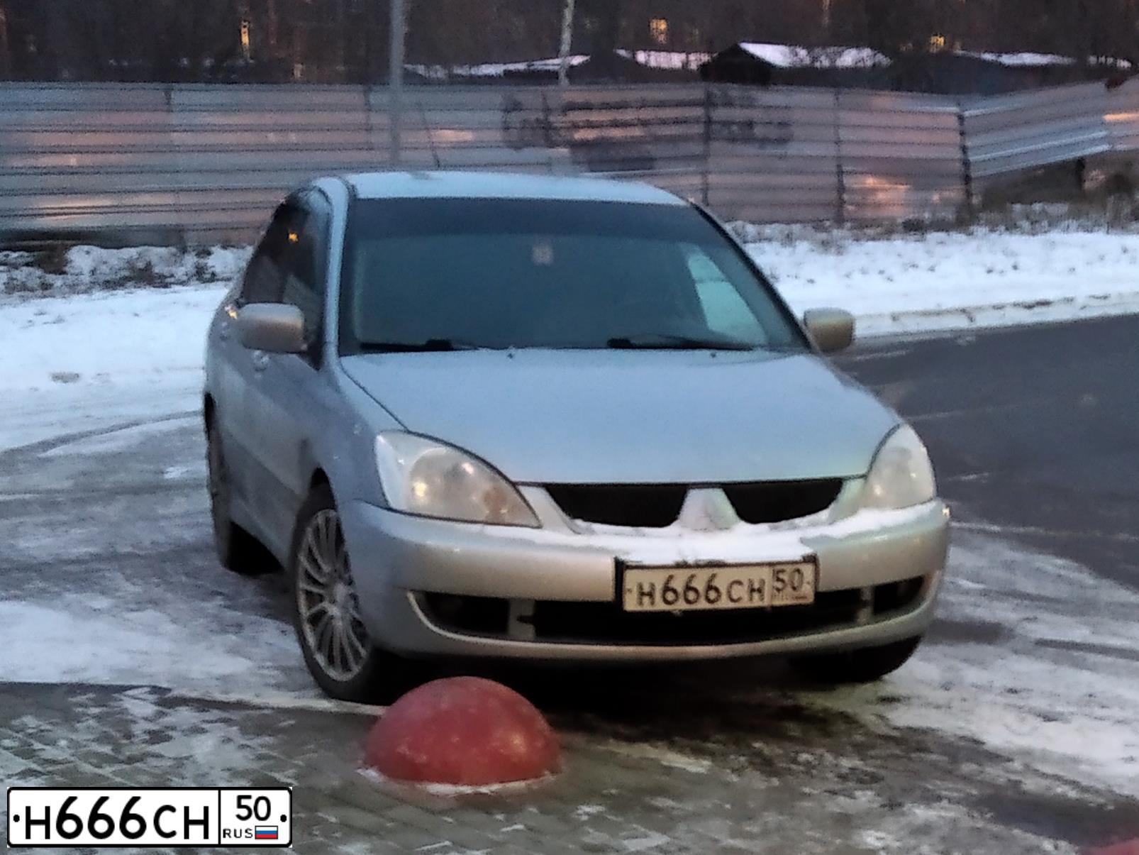 Фото автомобиля GAZ 3302 GAZEL, 1998 — госномер Н666СН50. Цвет: СЕРЫЙ СВЕТЛЫЙ