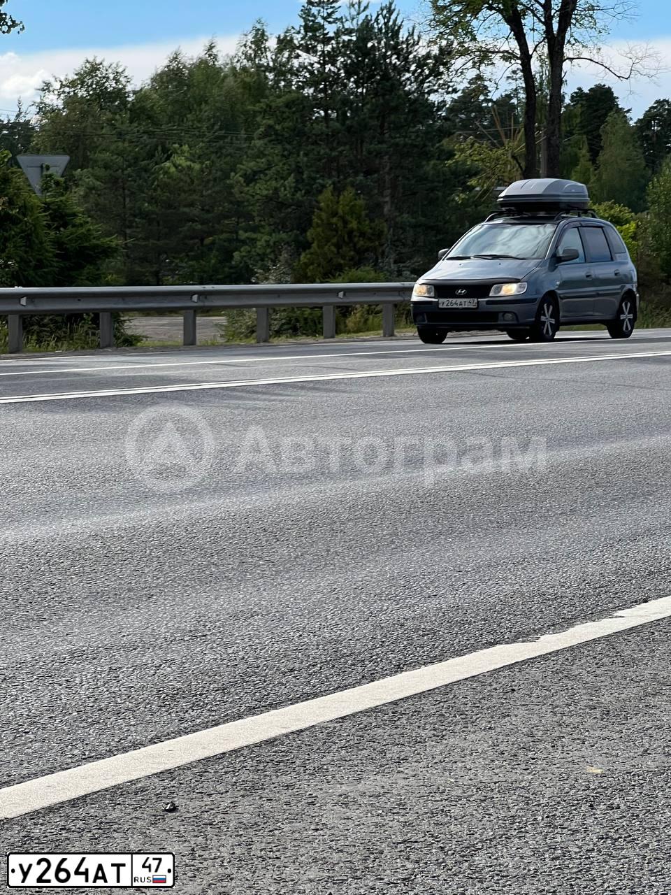 Фото автомобиля HYUNDAI MATRIX, 2007 — госномер У264АТ47. Цвет: СЕРЫЙ