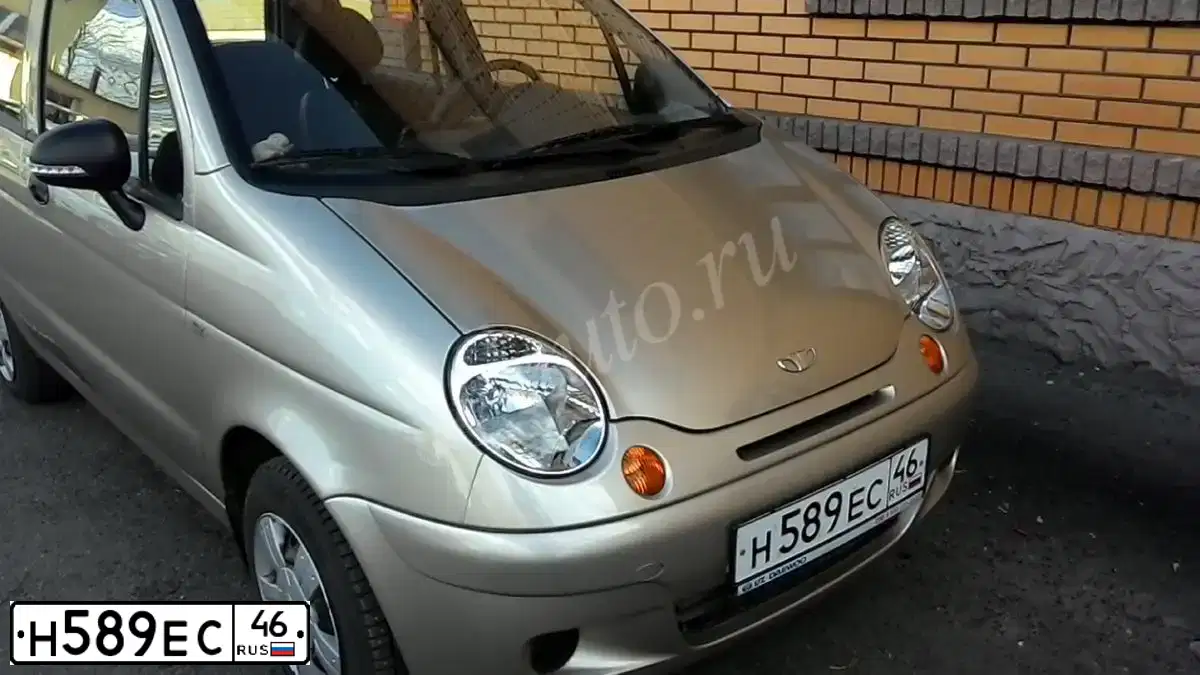 Фото автомобиля DAEWOO MATIZ, 2013 — госномер Н589ЕС46. Цвет: САХАРА