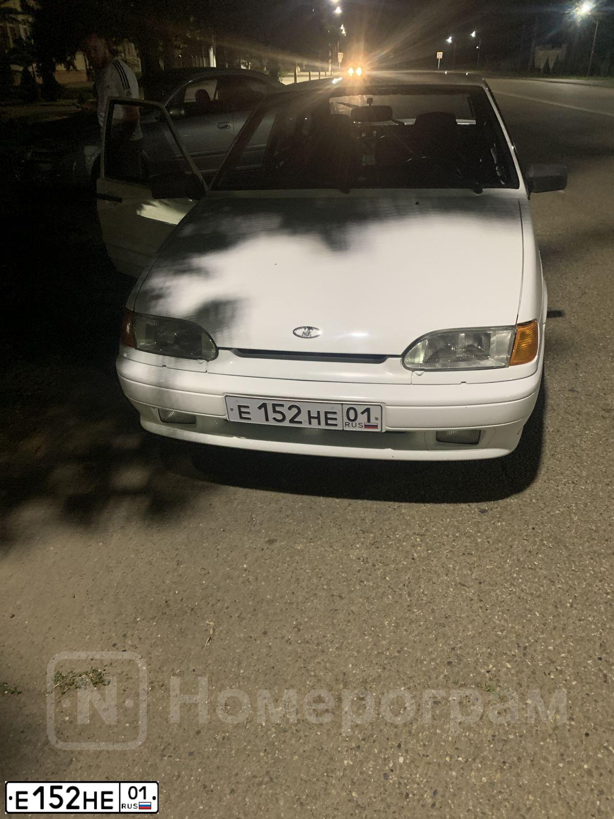Фото автомобиля LADA 2114 SAMARA, 2010 — госномер К323ВК01. Цвет: Белый
