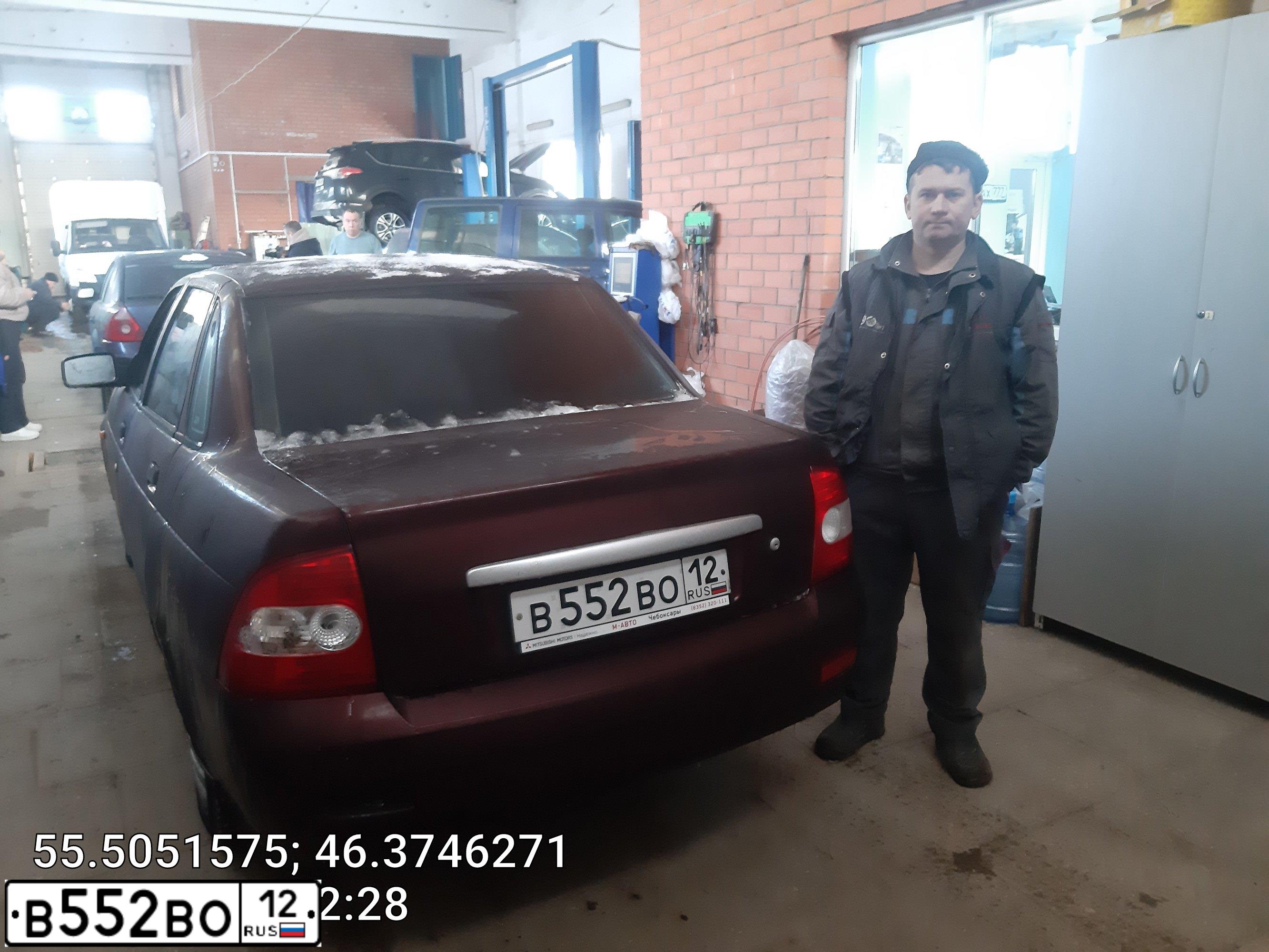 Фото автомобиля LADA 2170 PRIORA, 2010 — госномер М674МВ761. Цвет: ТЕМНО-ВИШНЕВЫЙ