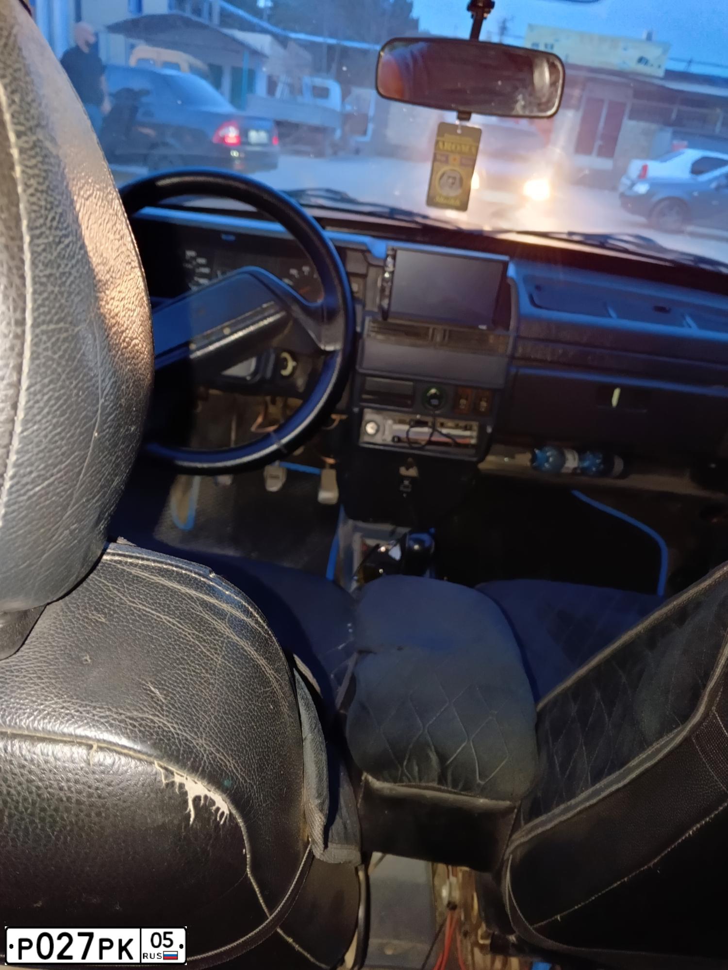 Фото автомобиля LADA 2109 SAMARA, 2002 — госномер Р027РК05. Цвет: ТЕМНО-БОРДОВЫЙ