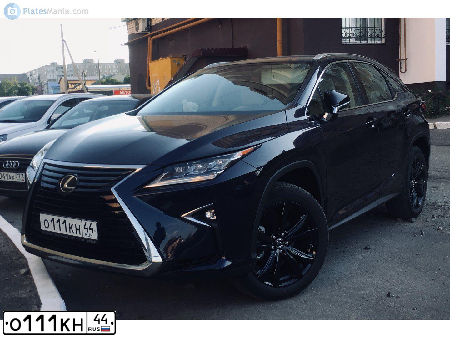 Фото автомобиля LEXUS RX, 2019 — госномер О111КН44. Цвет: ТЕМНО-СИНИЙ