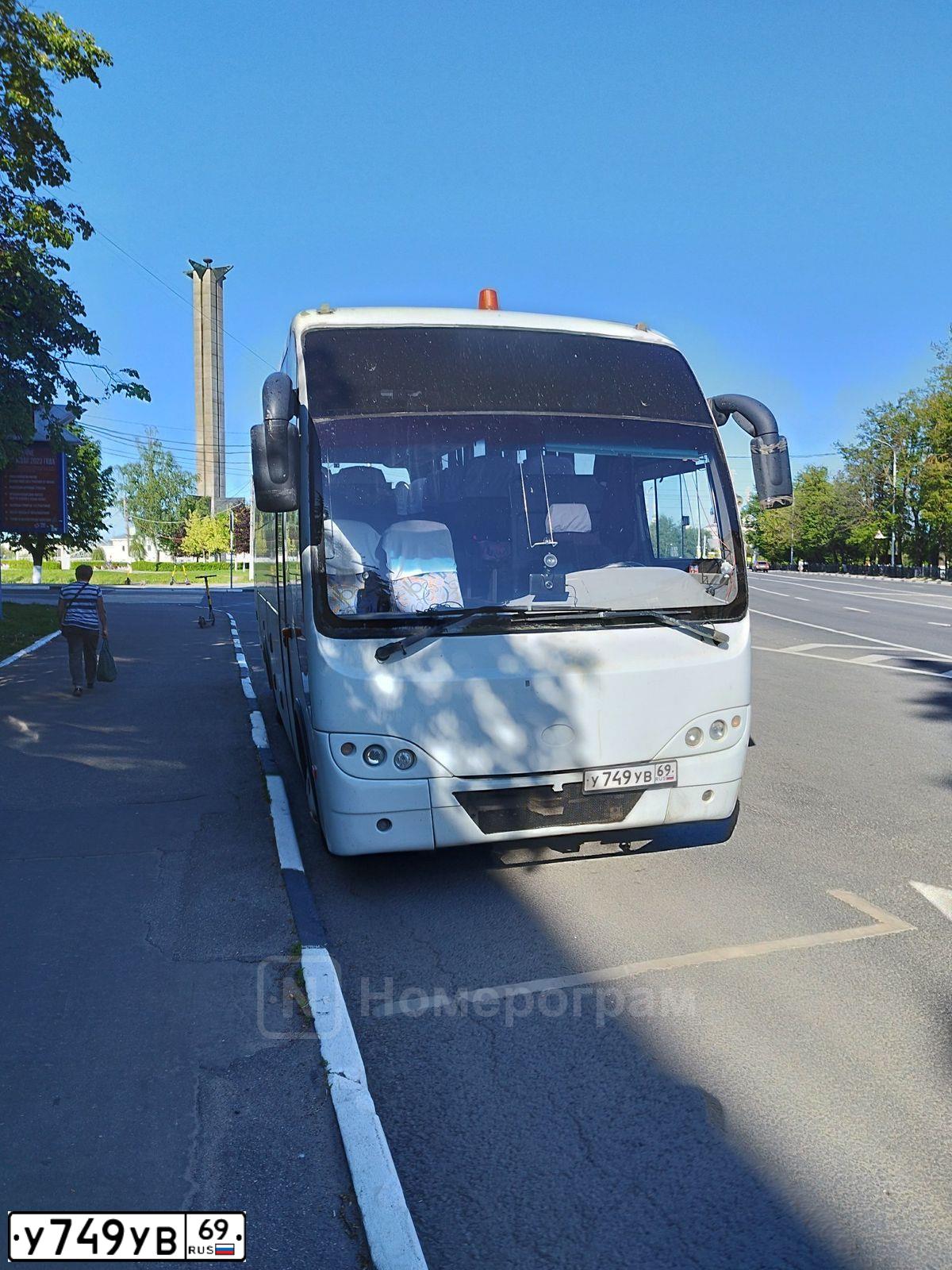 Фото автомобиля БОГДАН А 40162, 2009 — госномер У749УВ69. Цвет: Белый