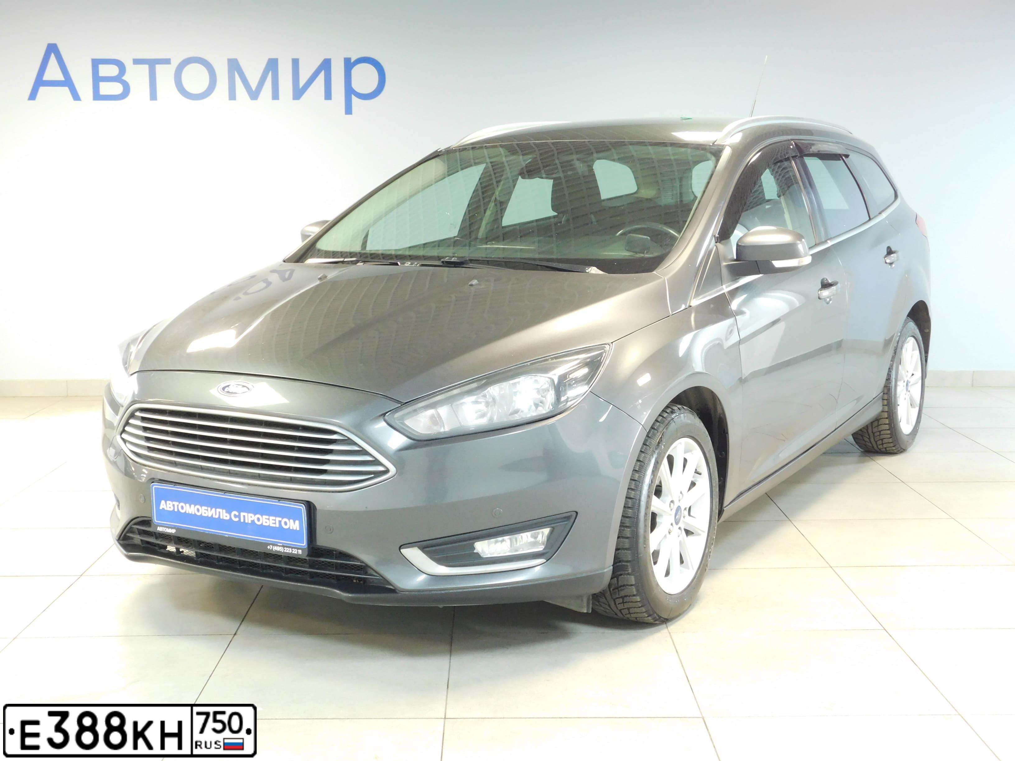 Фото автомобиля FORD FOCUS, 2016 — госномер О261ВУ977. Цвет: Серый