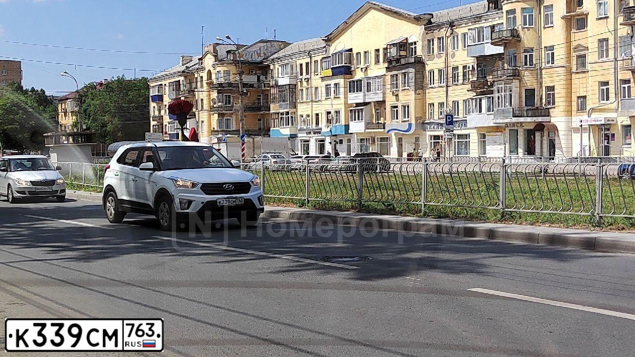 Фото автомобиля HYUNDAI CRETA, 2019 — госномер К339СМ763. Цвет: Белый