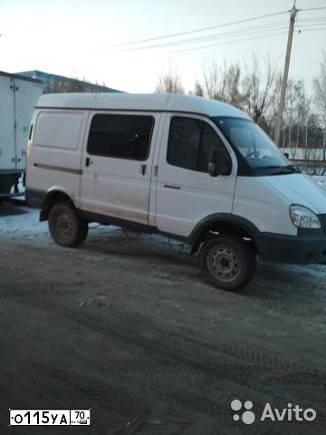 Фото автомобиля GAZ 2752 SOBOL, 2012 — госномер О115УА70. Цвет: Белый