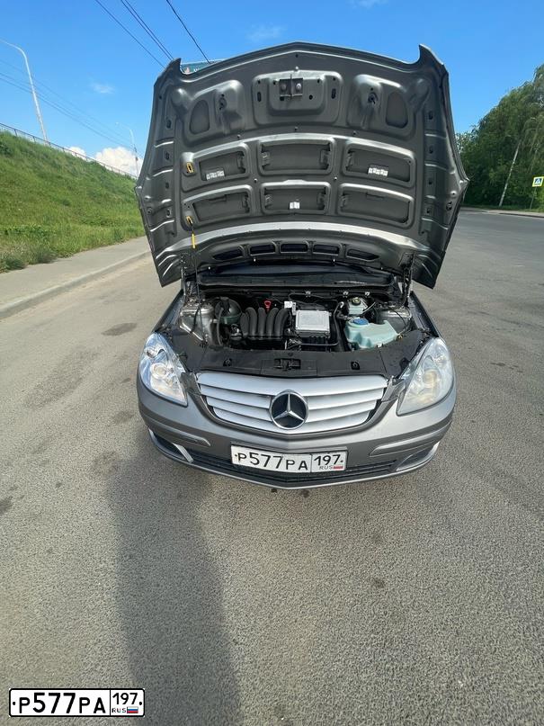 Фото автомобиля PEUGEOT 307, 2002 — госномер С142АХ97. Цвет: КРАСНЫЙ