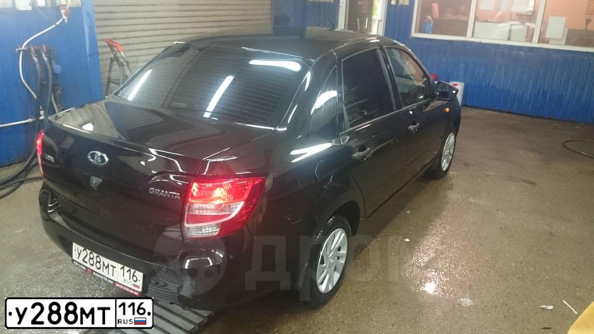 Фото автомобиля LADA 2190 GRANTA, 2015 — госномер У288МТ116. Цвет: ЧЕРНЫЙ