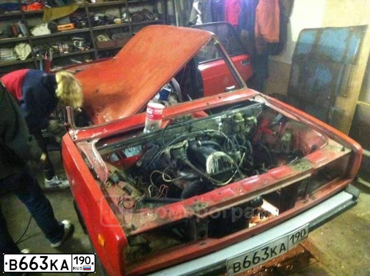 Фото автомобиля LADA 2105, 1987 — госномер В663КА190. Цвет: КРАСНЫЙ