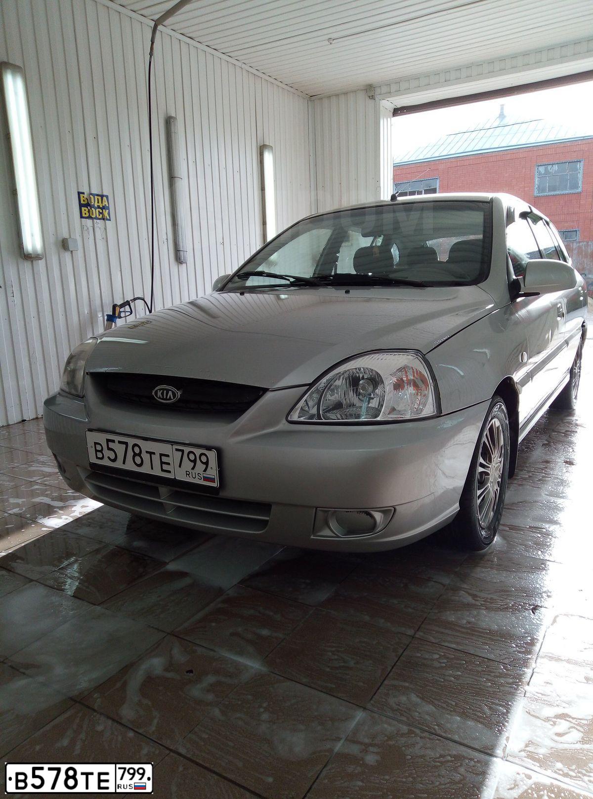 Фото автомобиля KIA RIO, 2004 — госномер Е141УС82. Цвет: Серебристый