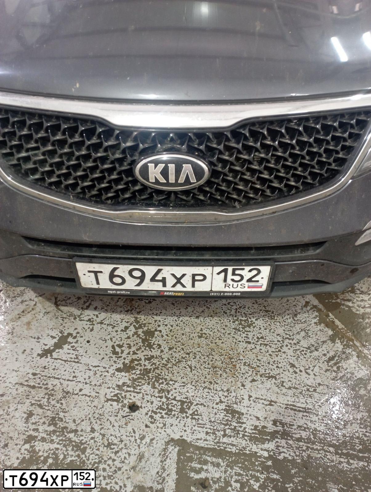 Фото автомобиля KIA SPORTAGE, 2014 — госномер С010ВУ152. Цвет: СЕРЫЙ