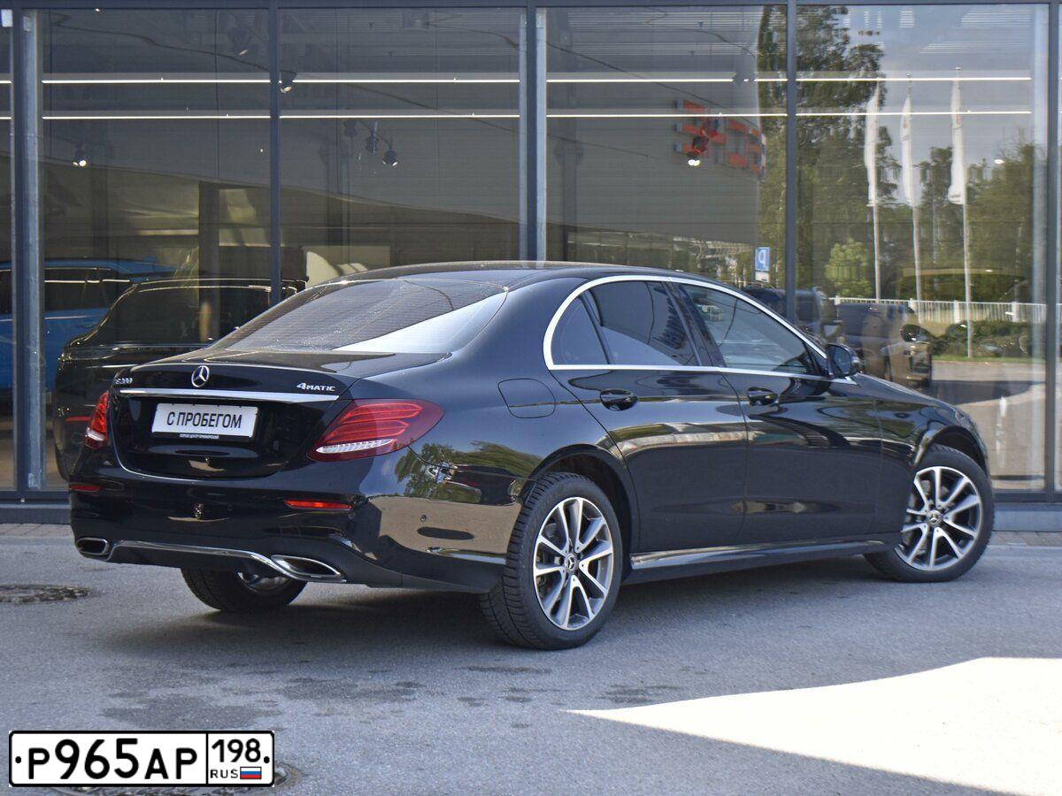 Фото автомобиля MERCEDES-BENZ E-CLASS, 2020 — госномер С764ЕВ198. Цвет: ЧЕРНЫЙ