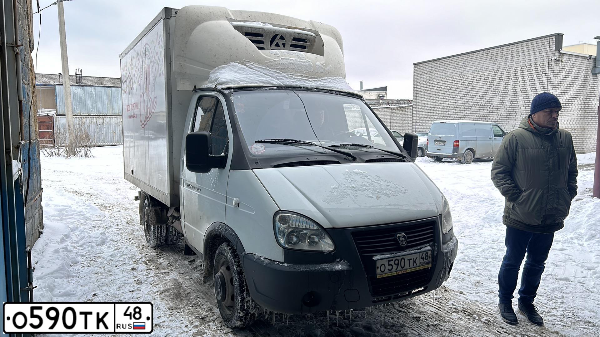 Фото автомобиля GAZ 3302 GAZEL, 2020 — госномер О590ТК48. Цвет: Белый