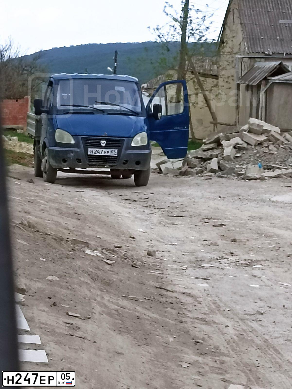 Фото автомобиля GAZ 2705 EL, 2004 — госномер Н247ЕР05. Цвет: БАЛТИКА