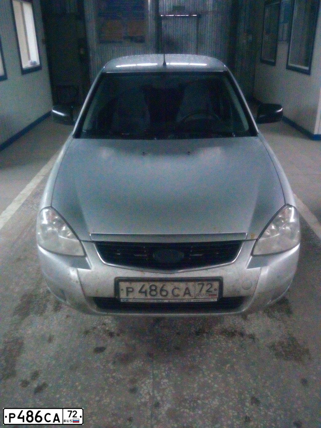 Фото автомобиля LADA 2170 PRIORA, 2014 — госномер Р486СА72. Цвет: СВЕТЛО-СЕРЕБРИСТЫЙ