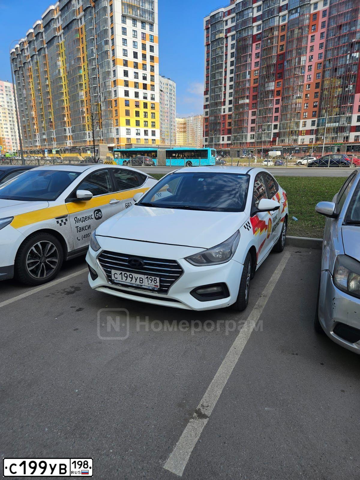Фото автомобиля HYUNDAI SOLARIS, 2019 — госномер С199УВ198. Цвет: Белый