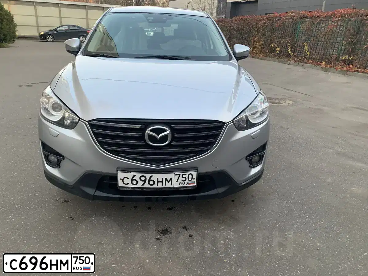 Фото автомобиля MAZDA CX-5, 2016 — госномер С696НМ750. Цвет: СЕРЫЙ