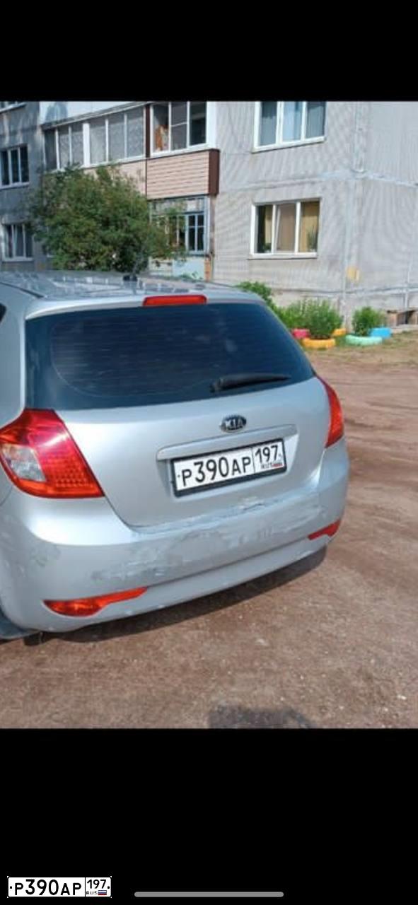 Фото автомобиля KIA CEE'D, 2010 — госномер К911ВМ53. Цвет: ПЕРЛАМУТРОВО-СЕРЕБРИСТЫЙ