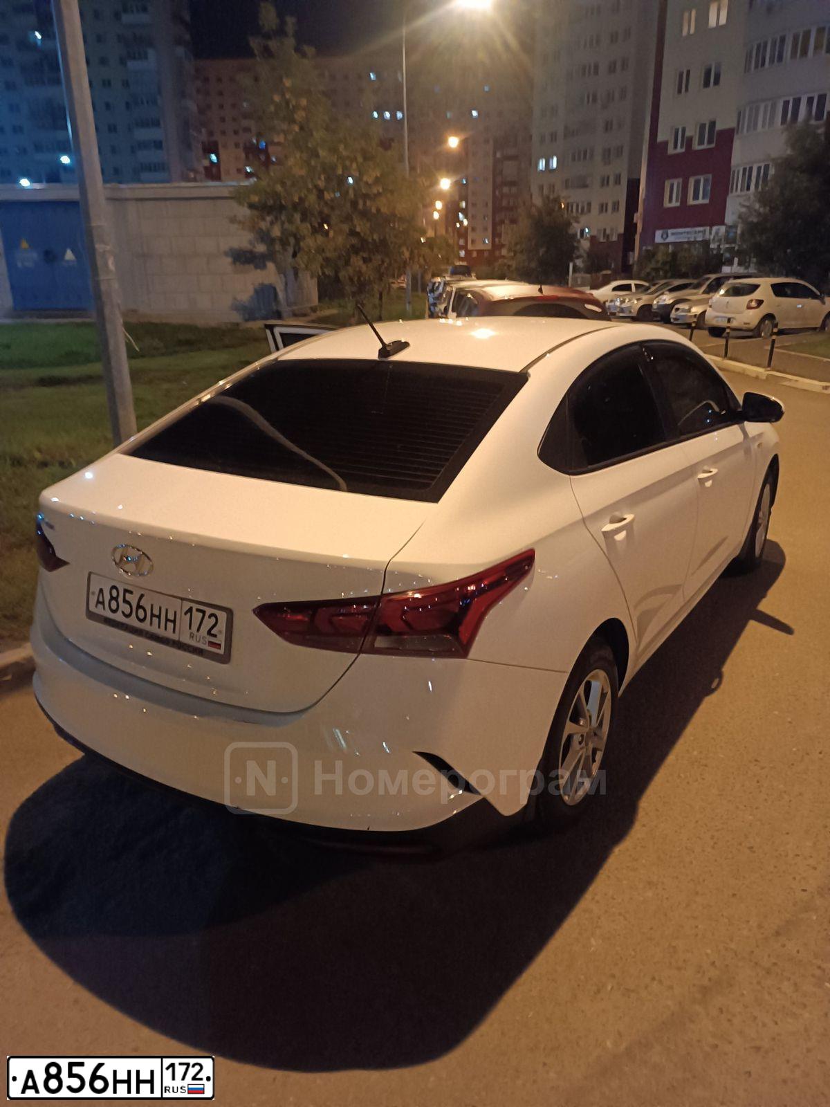Фото автомобиля HYUNDAI SOLARIS, 2020 — госномер А856НН172. Цвет: Белый
