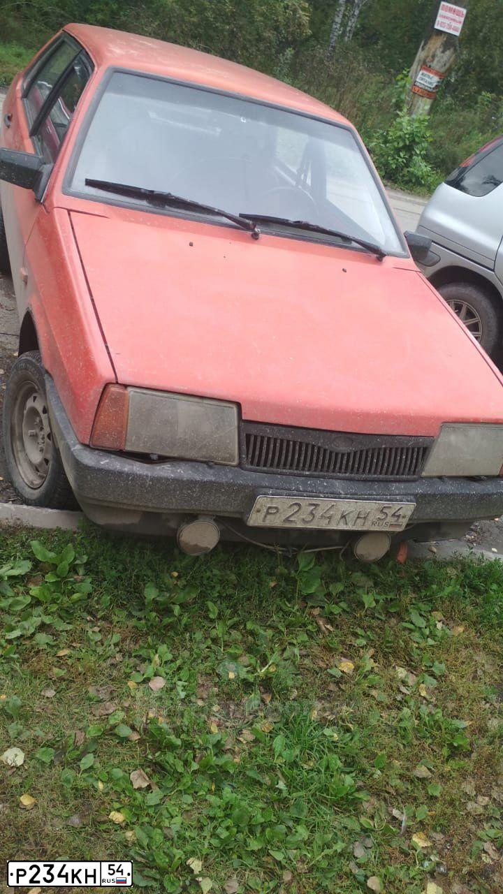 Фото автомобиля LADA 2109 SAMARA, 1998 — госномер Р234КН54. Цвет: КРАСНЫЙ