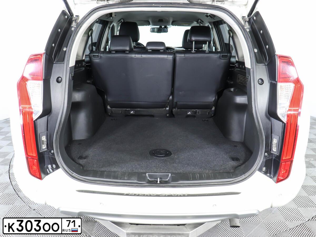 Фото автомобиля MITSUBISHI PAJERO SPORT, 2017 — госномер С192НХ67. Цвет: Белый