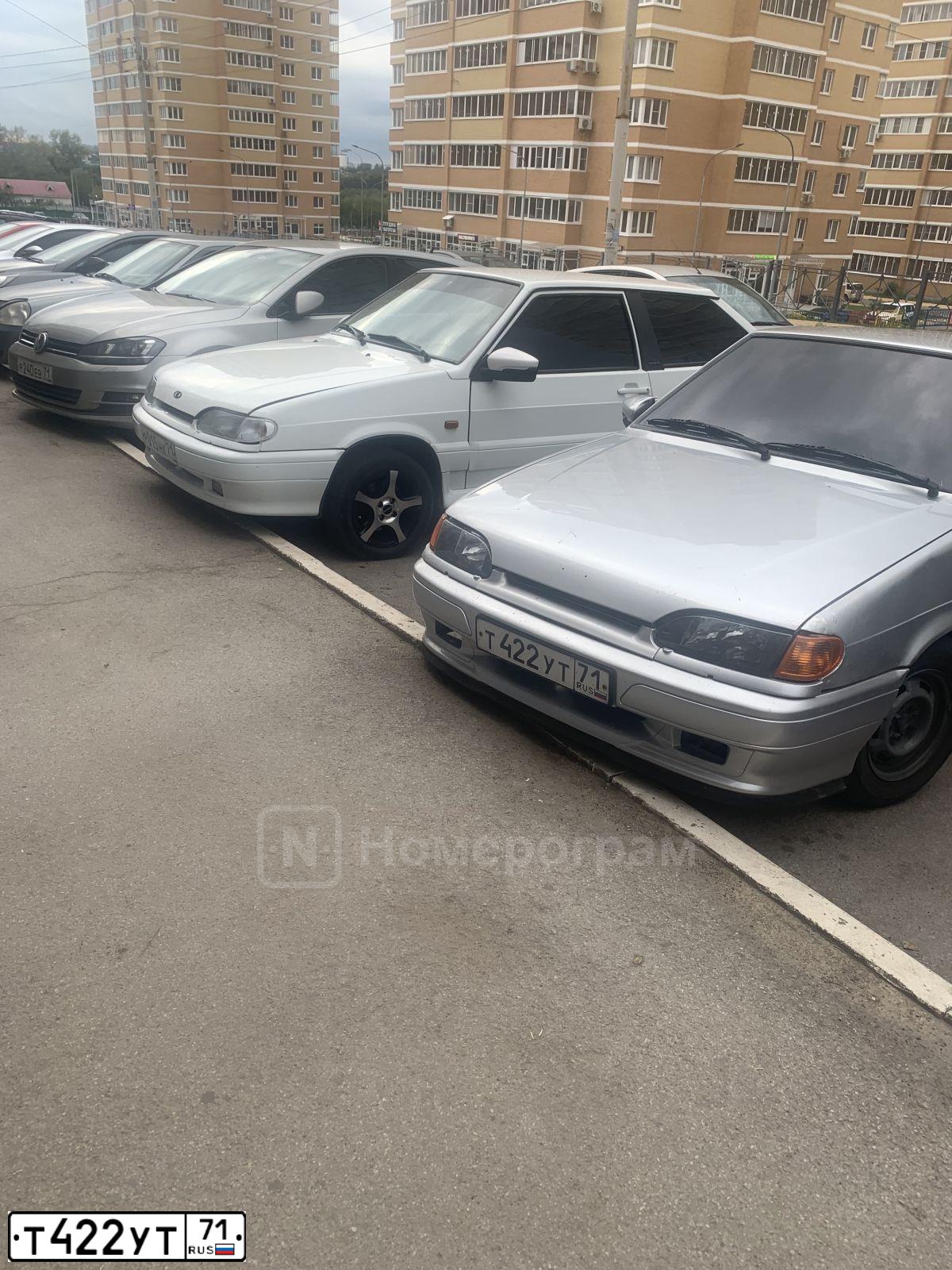 Фото автомобиля LADA 2114 SAMARA, 2012 — госномер Т422УТ71. Цвет: СВЕТЛО-СЕРЕБРИСТЫЙ МЕТАЛЛ