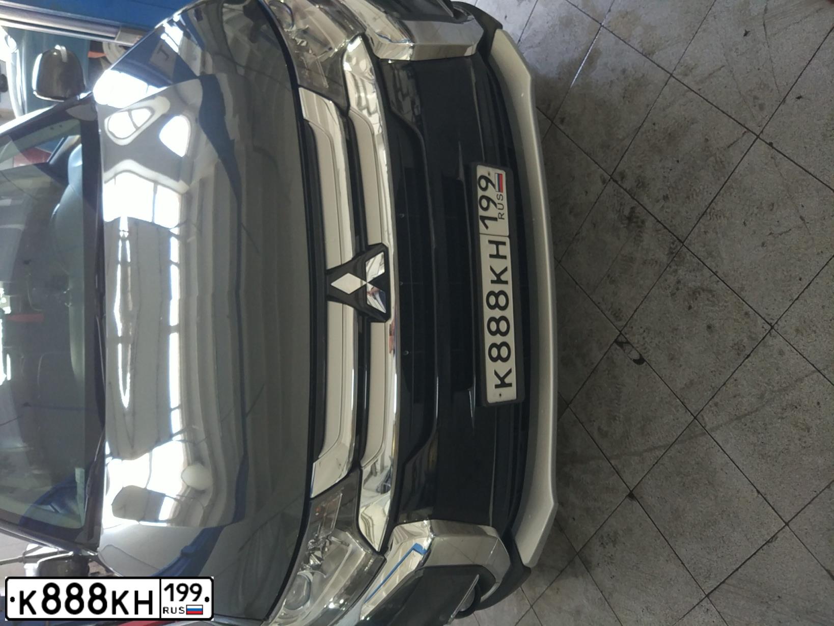 Фото автомобиля VOLVO XC90, 2008 — госномер К888КН199. Цвет: ЧЕРНЫЙ