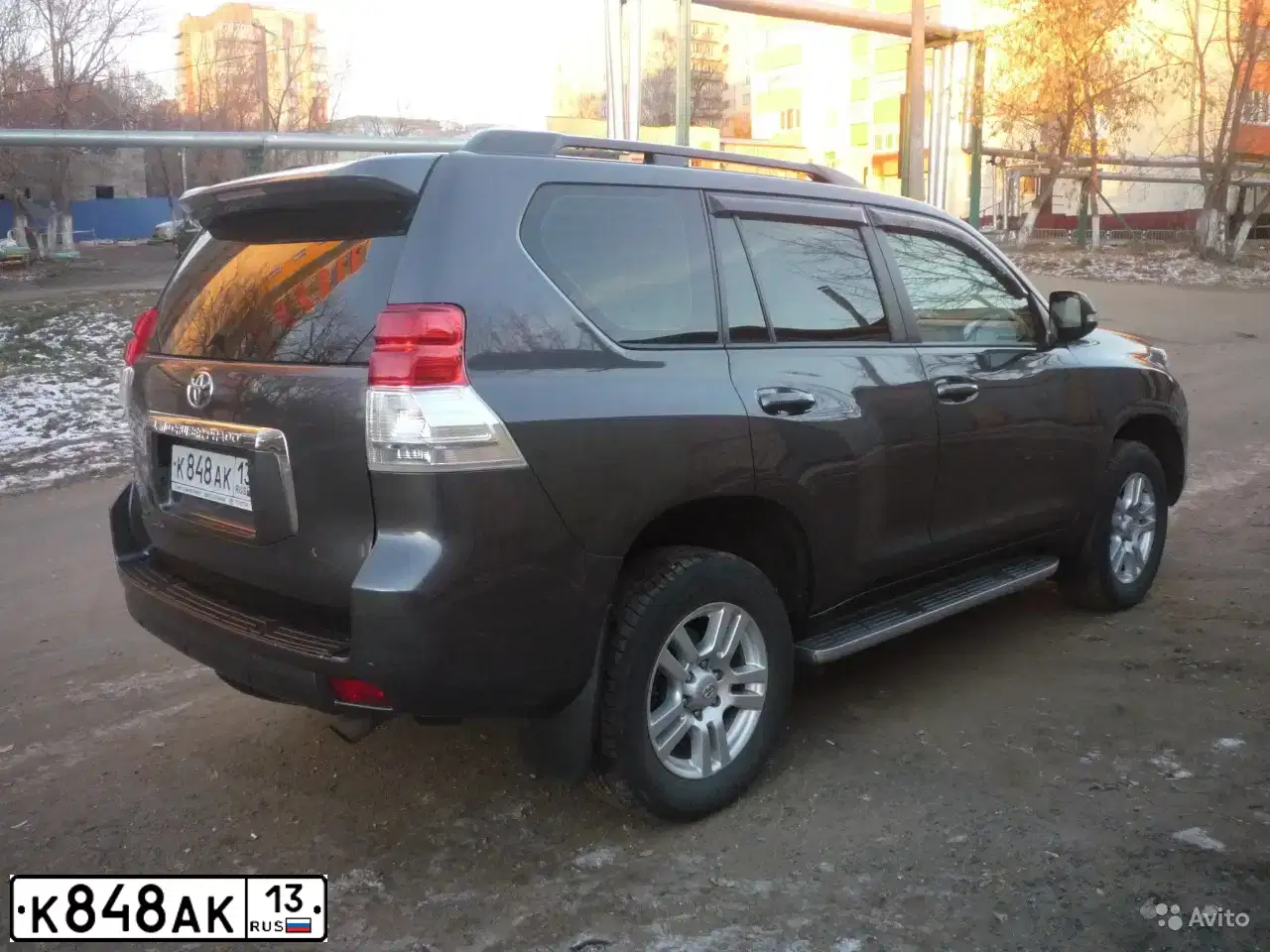 Фото автомобиля TOYOTA LANDCRUISER, 2012 — госномер К848АК13. Цвет: СЕРЫЙ
