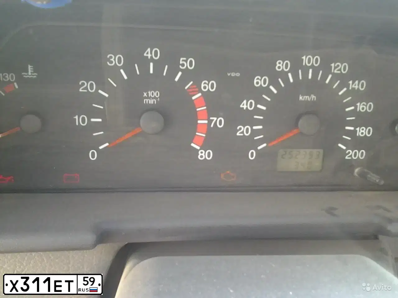 Фото автомобиля LADA 2111, 2002 — госномер Х311ЕТ59. Цвет: СВЕТЛО-СЕРЕБРИСТЫЙ МЕТАЛЛ