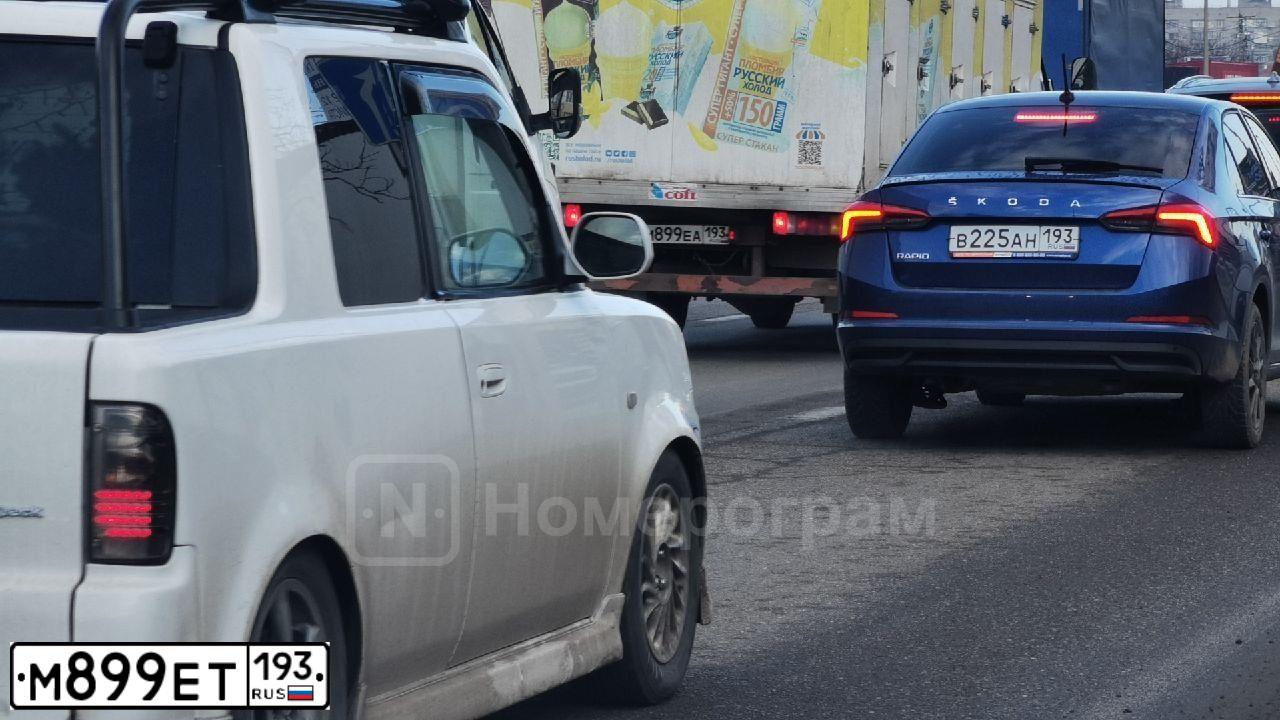 Фото автомобиля BMW W SERIE 7, 2008 — госномер Х866ОЕ790. Цвет: ЧЕРНЫЙ