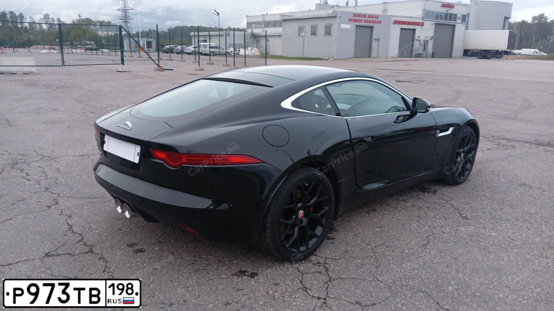 Фото автомобиля JAGUAR F-TYPE, 2014 — госномер Р324АУ44. Цвет: ЧЕРНЫЙ