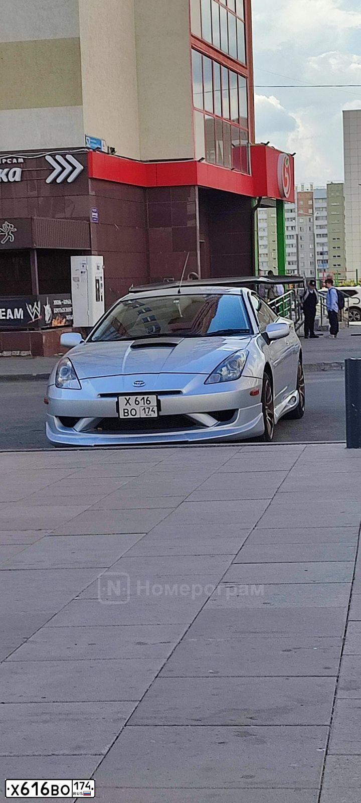 Фото автомобиля TOYOTA CELICA, 2003 — госномер Х616ВО174