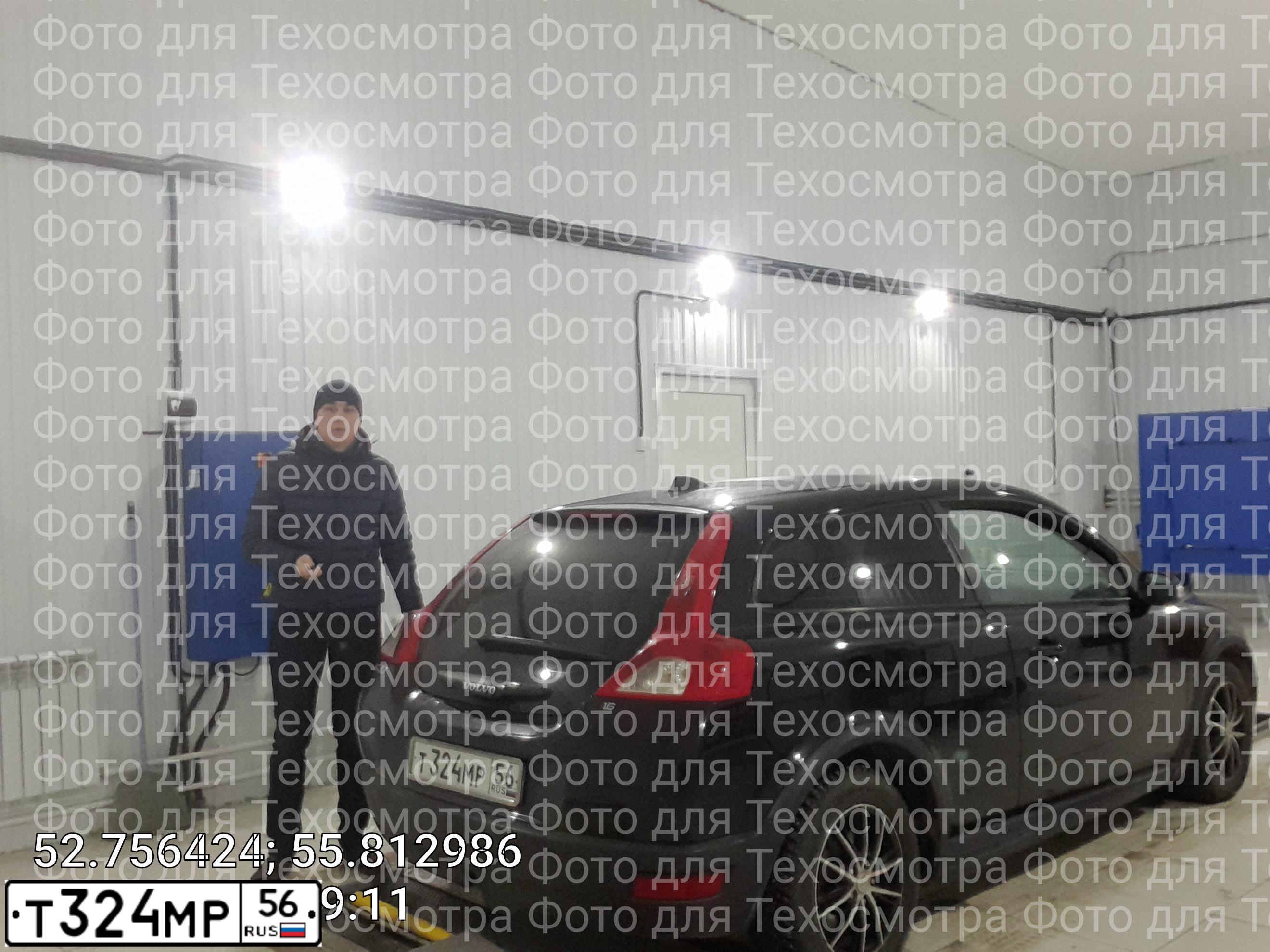 Фото автомобиля VOLVO C30, 2007 — госномер К581НА702. Цвет: ЧЕРНЫЙ