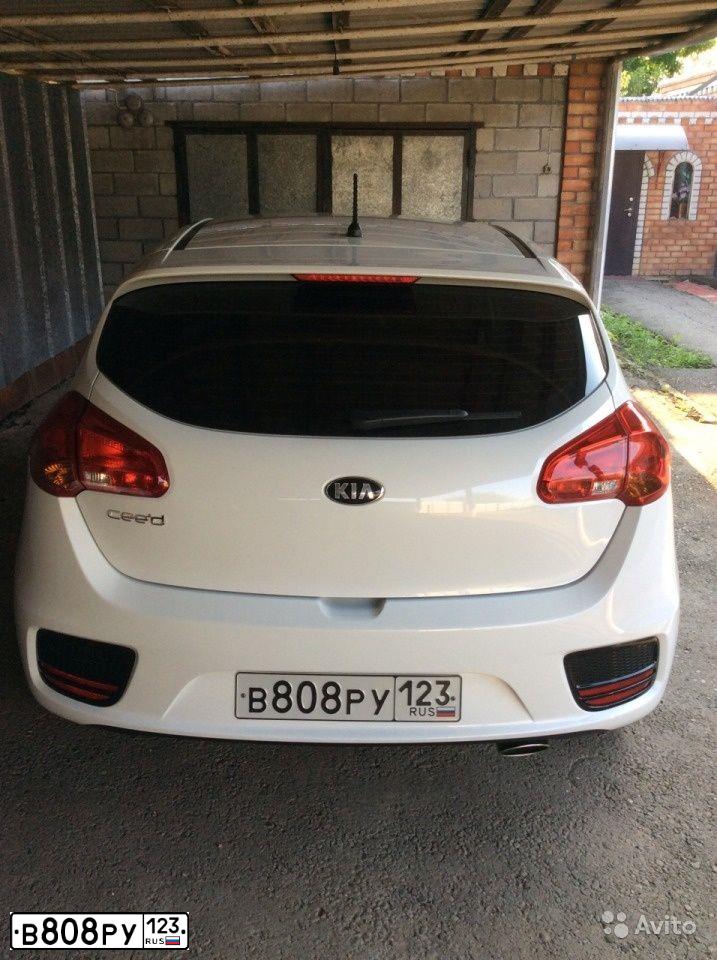 Фото автомобиля KIA CEE'D, 2019 — госномер В808РУ123. Цвет: Белый