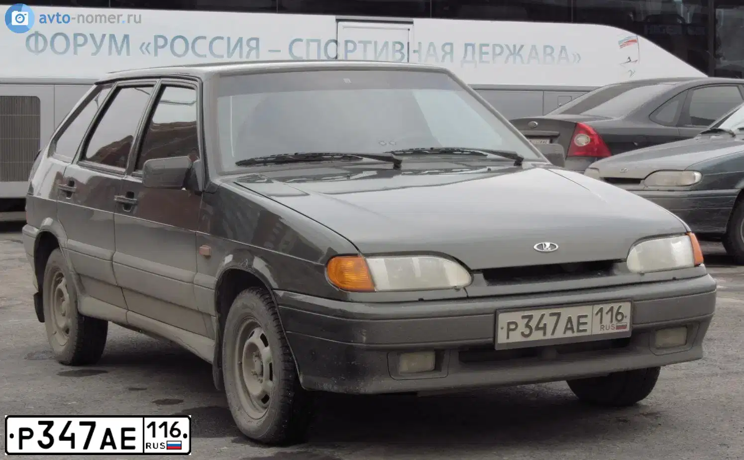 Фото автомобиля LADA 2114, 2007 — госномер О066ВМ702. Цвет: ЗОЛОТИСТЫЙ ТЕМНО-ЗЕЛЕНЫЙ