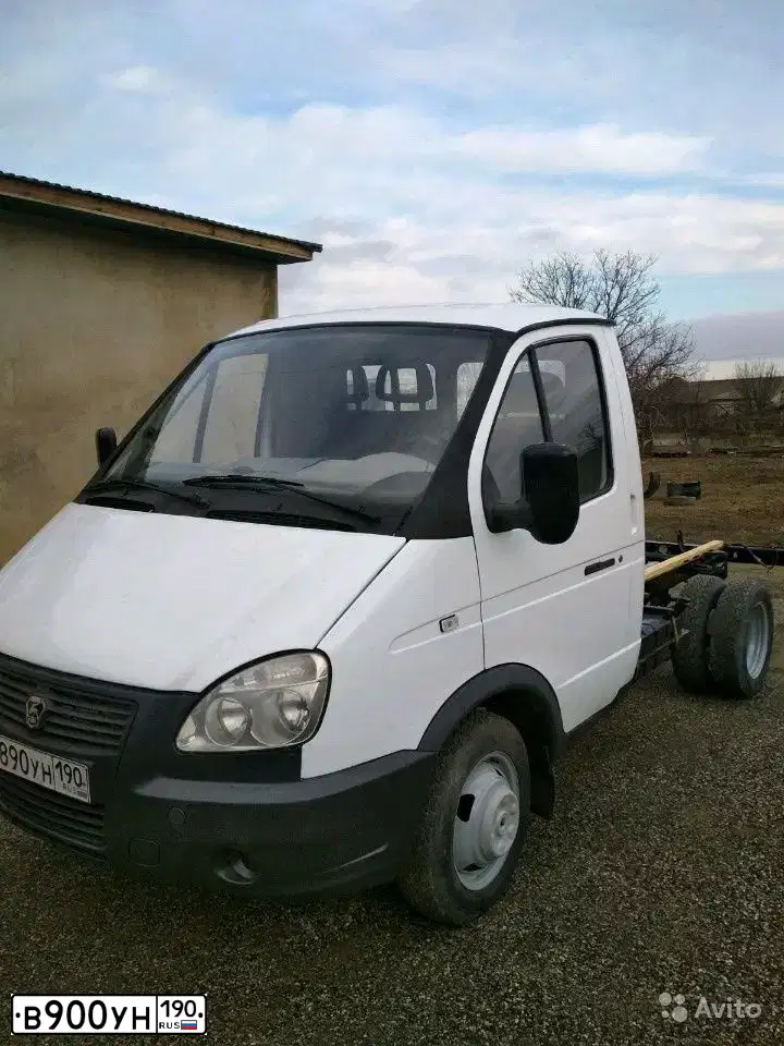 Фото автомобиля LADA 1117 KALINA, 2011 — госномер Т509ХС31. Цвет: СИНЕ-ЧЕРНЫЙ
